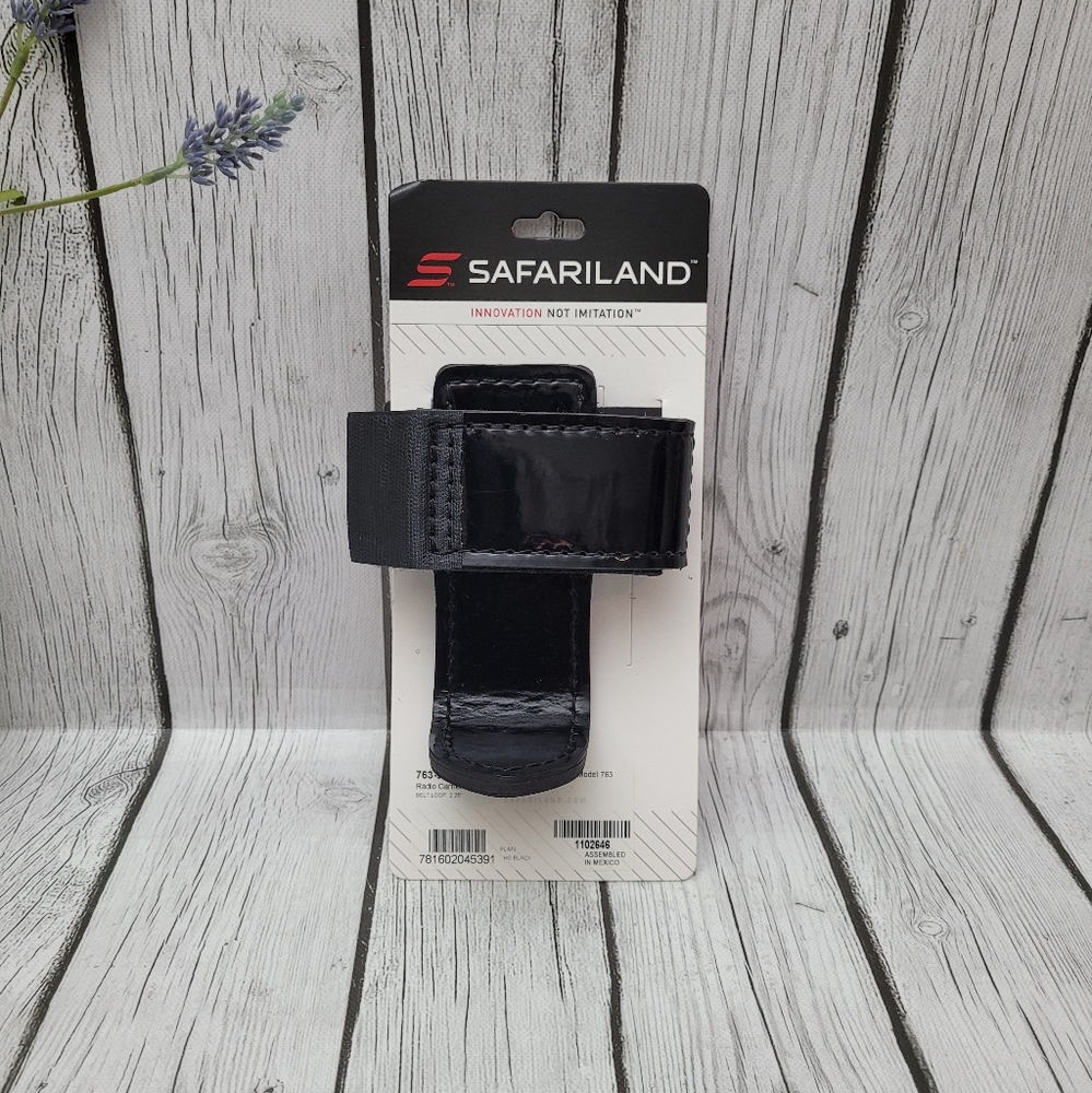 New Safariland Hi-Gloss Radio Carrier; Black, 763-9